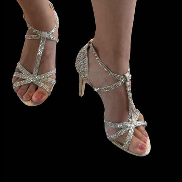 Macy’s INC Bejeweled Strappy Sandals (Pearl Gold) - Size 7 - Picture 2 of 6